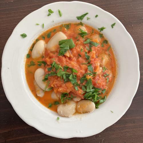 large white beans in a creamy tomato sauce